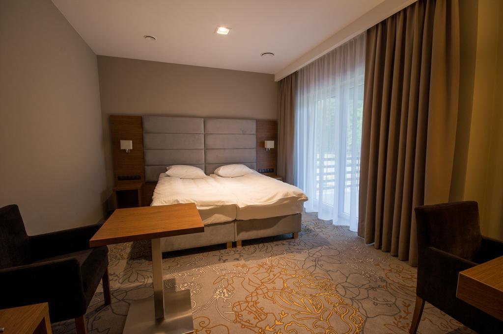 Rezydencja Sosnowa Luxury Hotel Janow Lubelski Luaran gambar