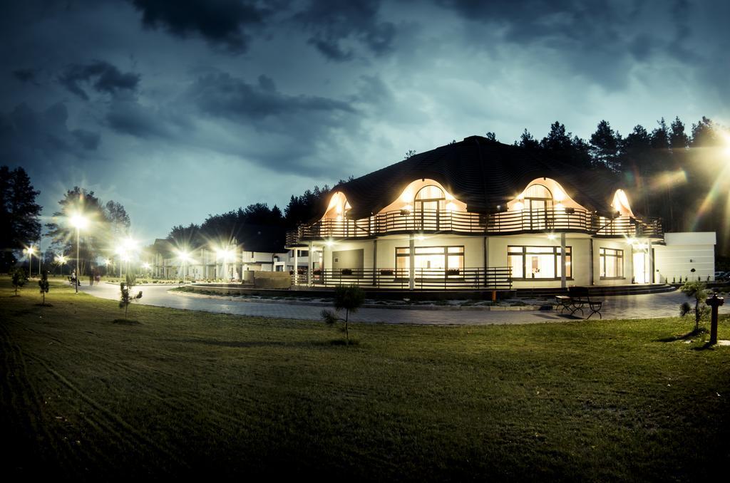 Rezydencja Sosnowa Luxury Hotel Janow Lubelski Luaran gambar